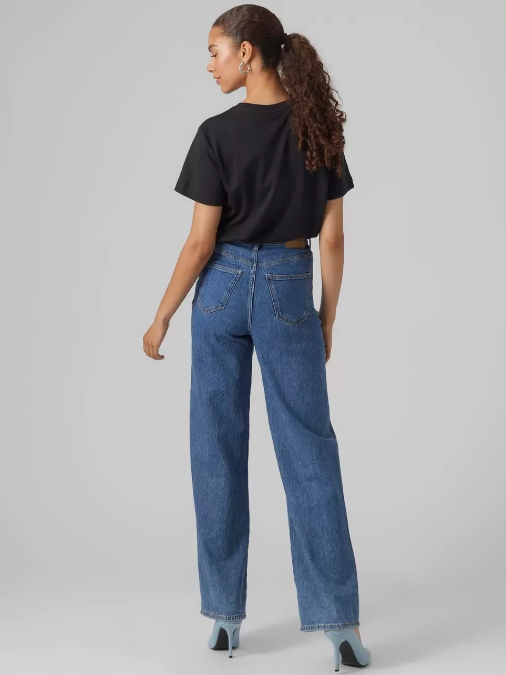VERO MODA AWNAIMA T-paidat Black Hot