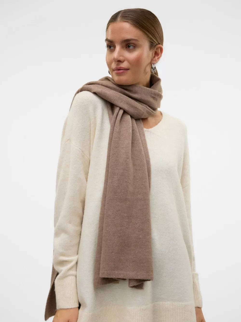 VERO MODA Paksut huivit Brown Lentil Shop