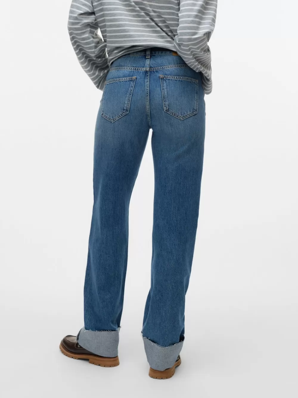 VERO MODA VMALLISON Normaali vyötärö Straight fit Farkut Medium Blue Denim Discount
