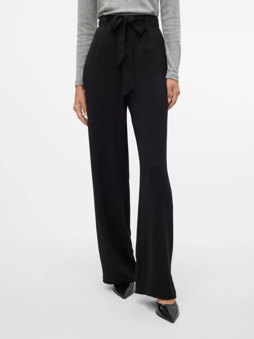 VERO MODA VMALVA Normaali vyötärö Housut Black Best