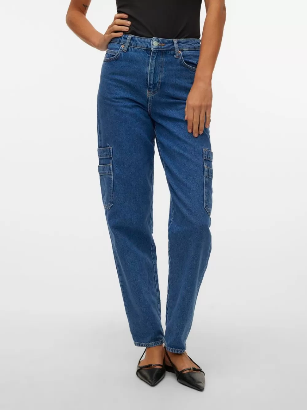 VERO MODA VMAVIVA Korkea vyötärö Mom fit Farkut Medium Blue Denim Store