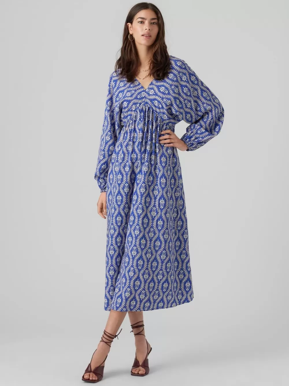 VERO MODA VMBRITA Pitkä mekko Dazzling Blue Store