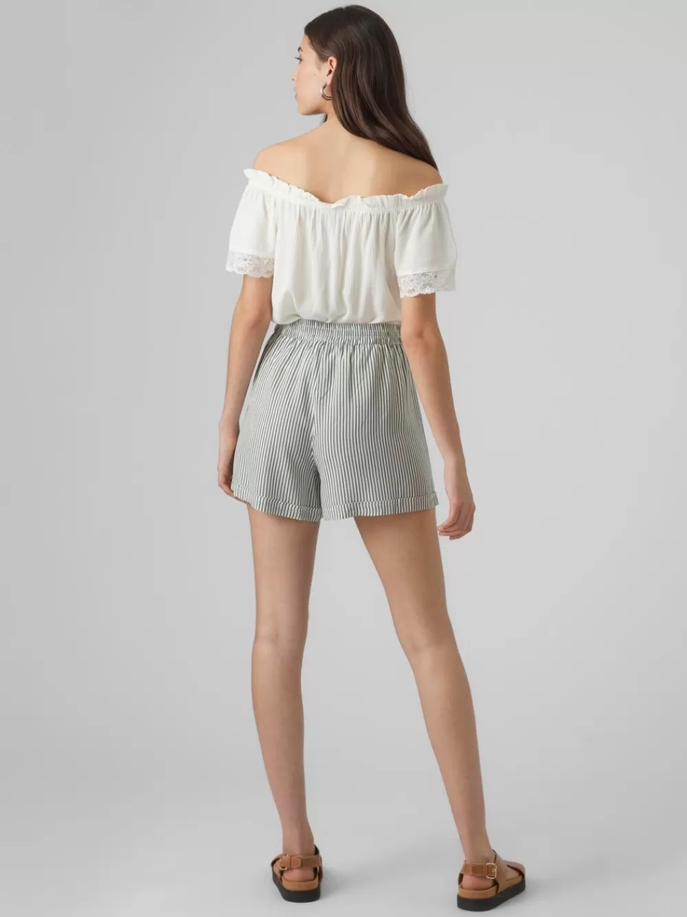 VERO MODA VMBUMPY Shortsit Snow White Hot