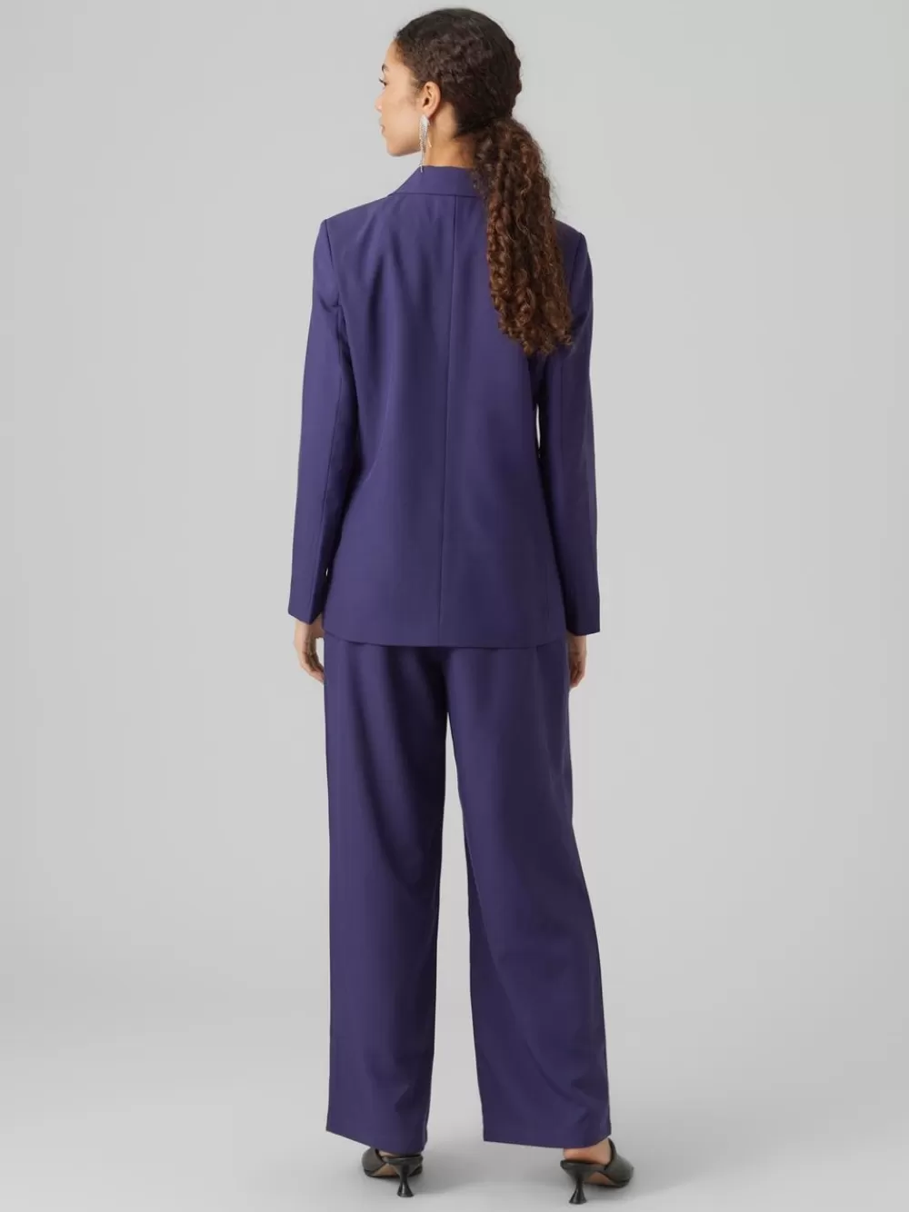 VERO MODA VMCAPRI Normaali vyötärö Housut Astral Aura Shop