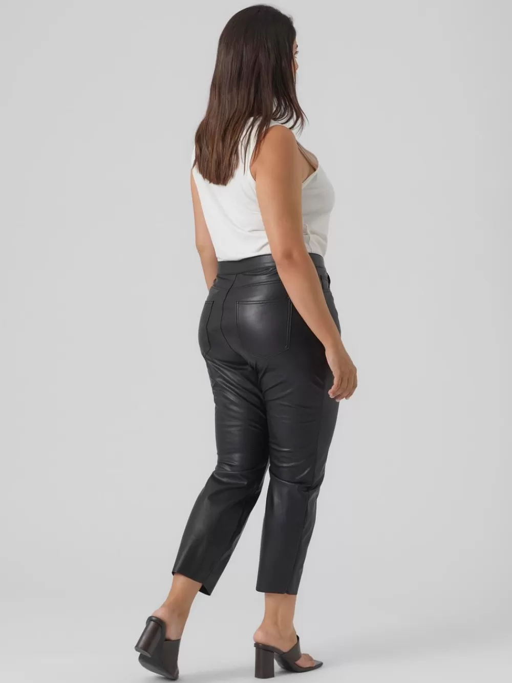 VERO MODA VMCBRENDA Korkea vyötärö Housut Black Store