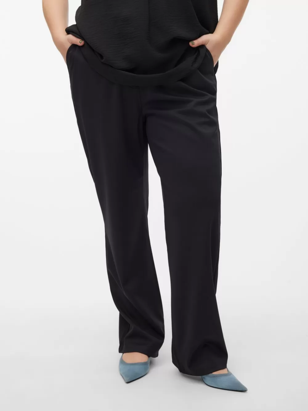 VERO MODA VMCCADENCE Normaali vyötärö Housut Black Hot