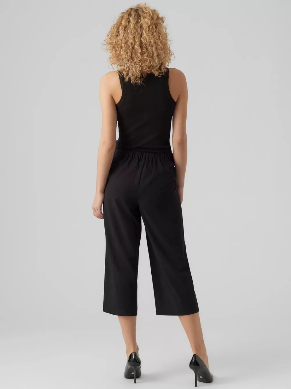 VERO MODA VMCOOKIE Korkea vyötärö Culotte-housut Black Sale