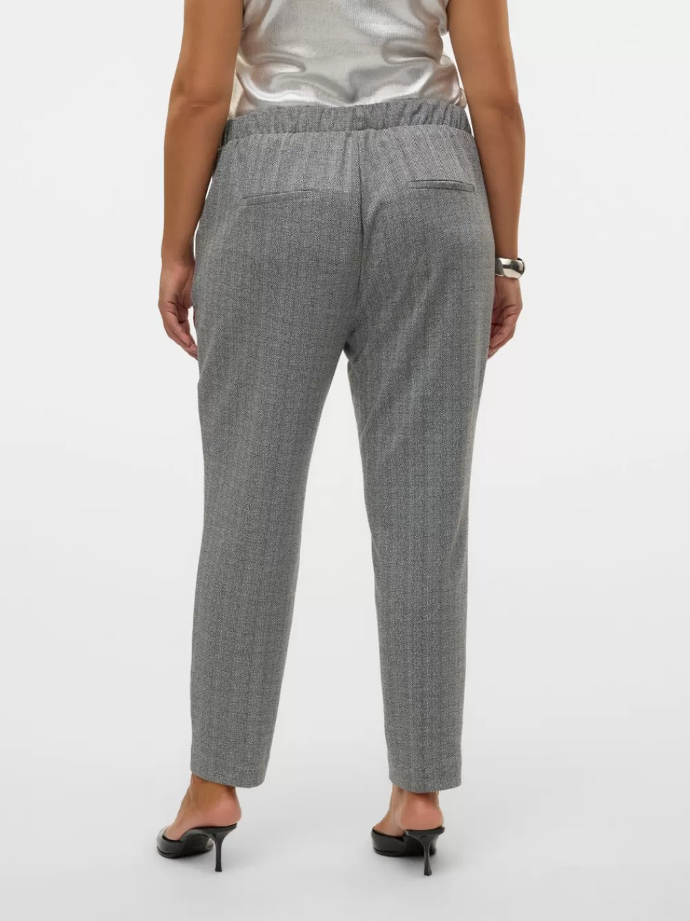 VERO MODA VMCSILVA Normaali vyötärö Housut Black Fashion