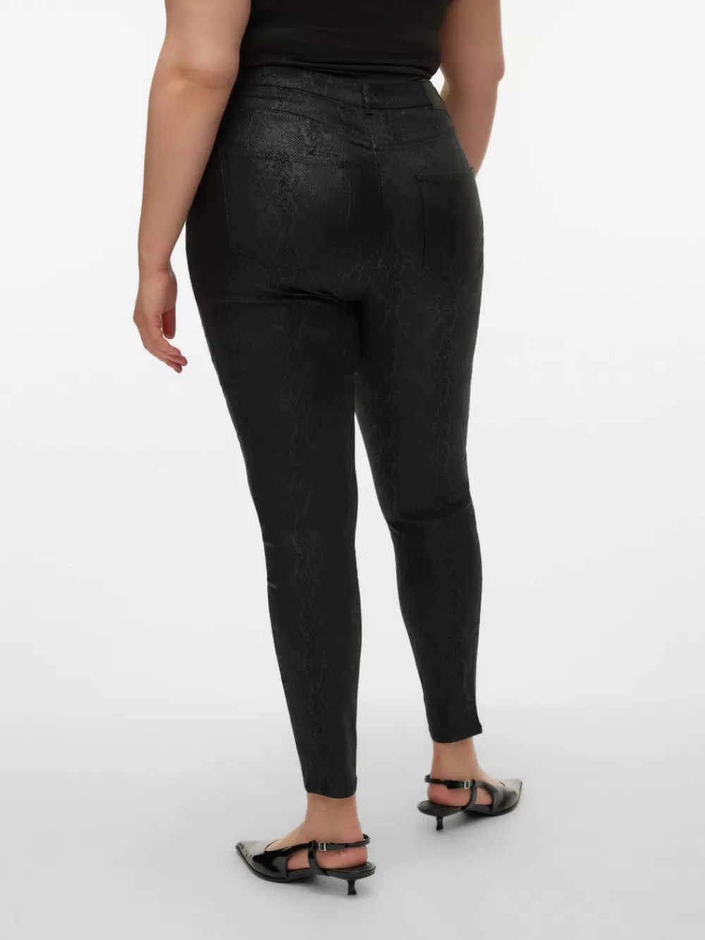 VERO MODA VMCSOPHIA Korkea vyötärö Housut Black Fashion