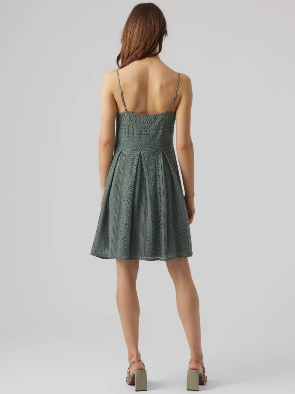 VERO MODA VMHONEY Lyhyt mekko Laurel Wreath Sale