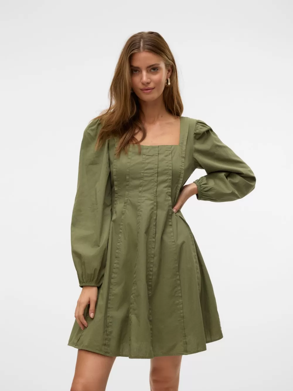 VERO MODA VMKLARA Lyhyt mekko Olivine Hot