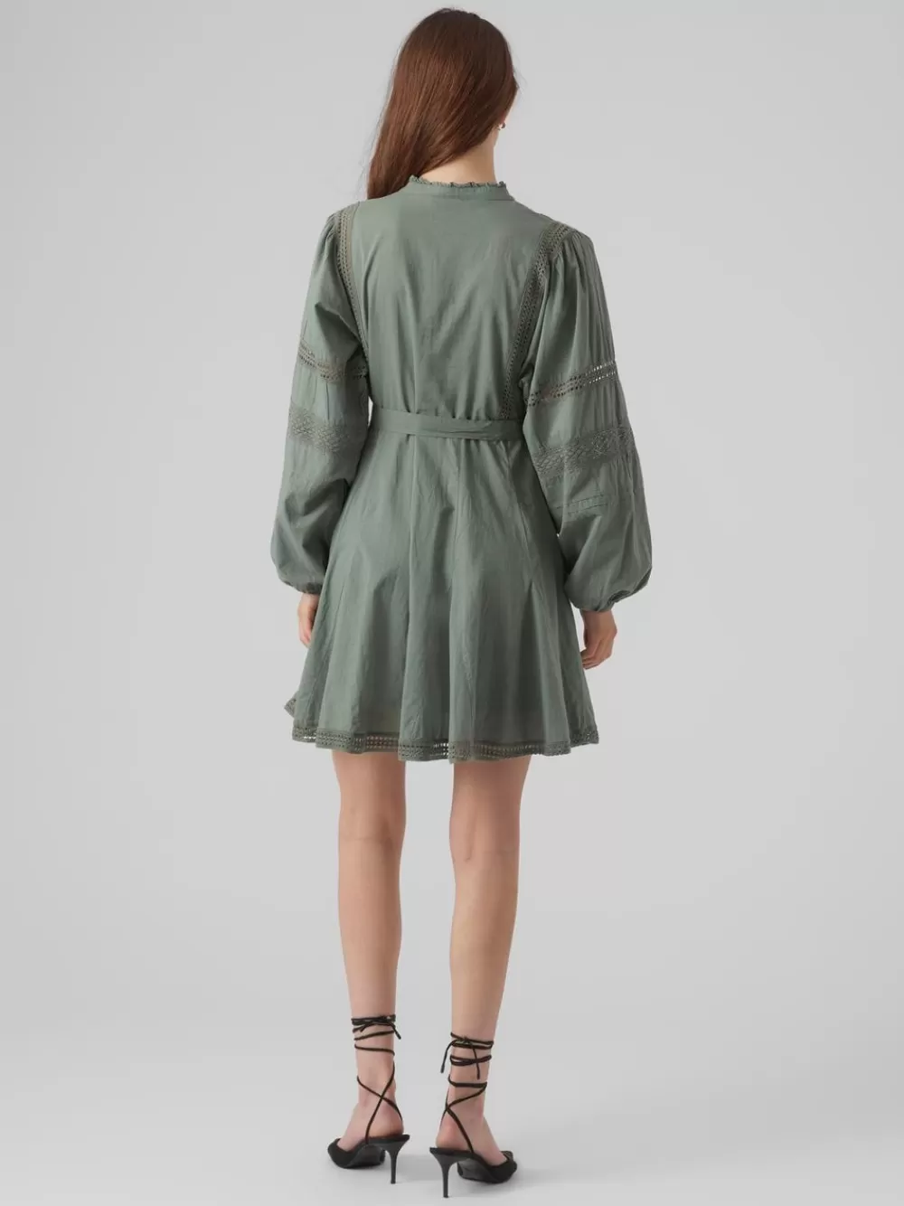 VERO MODA VMLAVA Lyhyt mekko Laurel Wreath Hot