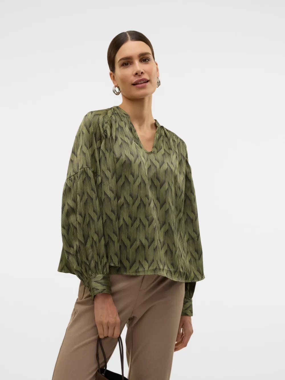 VERO MODA VMLIVIA Topit Olivine Hot