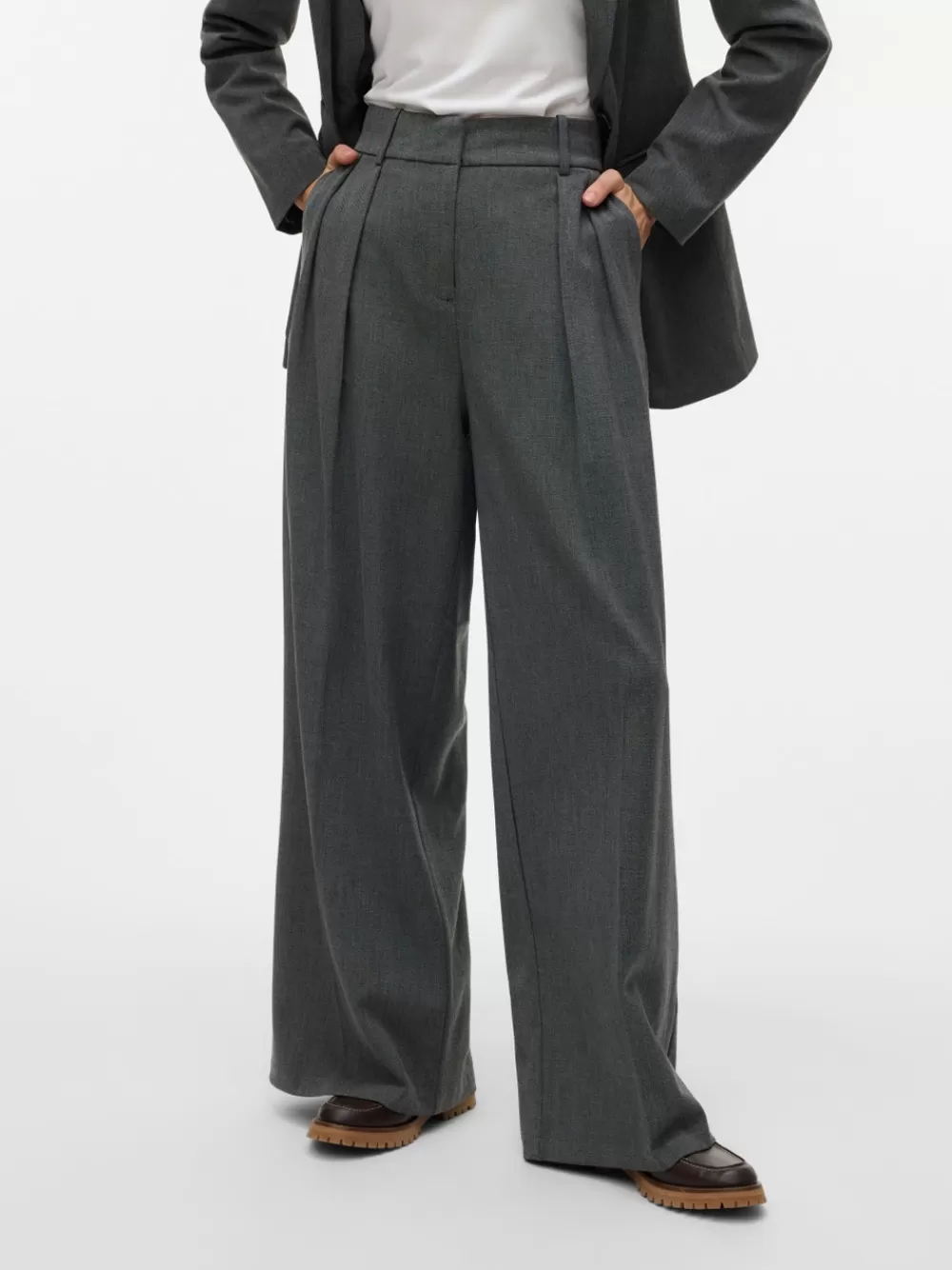 VERO MODA VMLOVELY Normaali vyötärö Housut Medium Grey Melange Sale
