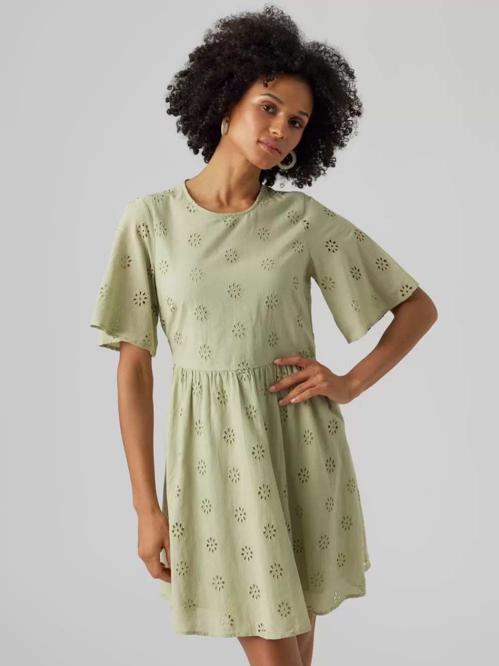 VERO MODA VMMAJA Lyhyt mekko Reseda Sale