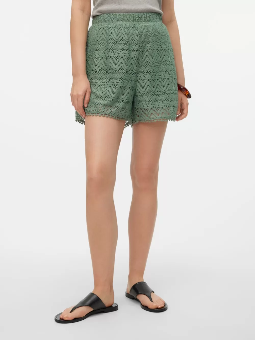 VERO MODA VMMAYA Shortsit Hedge Green Hot