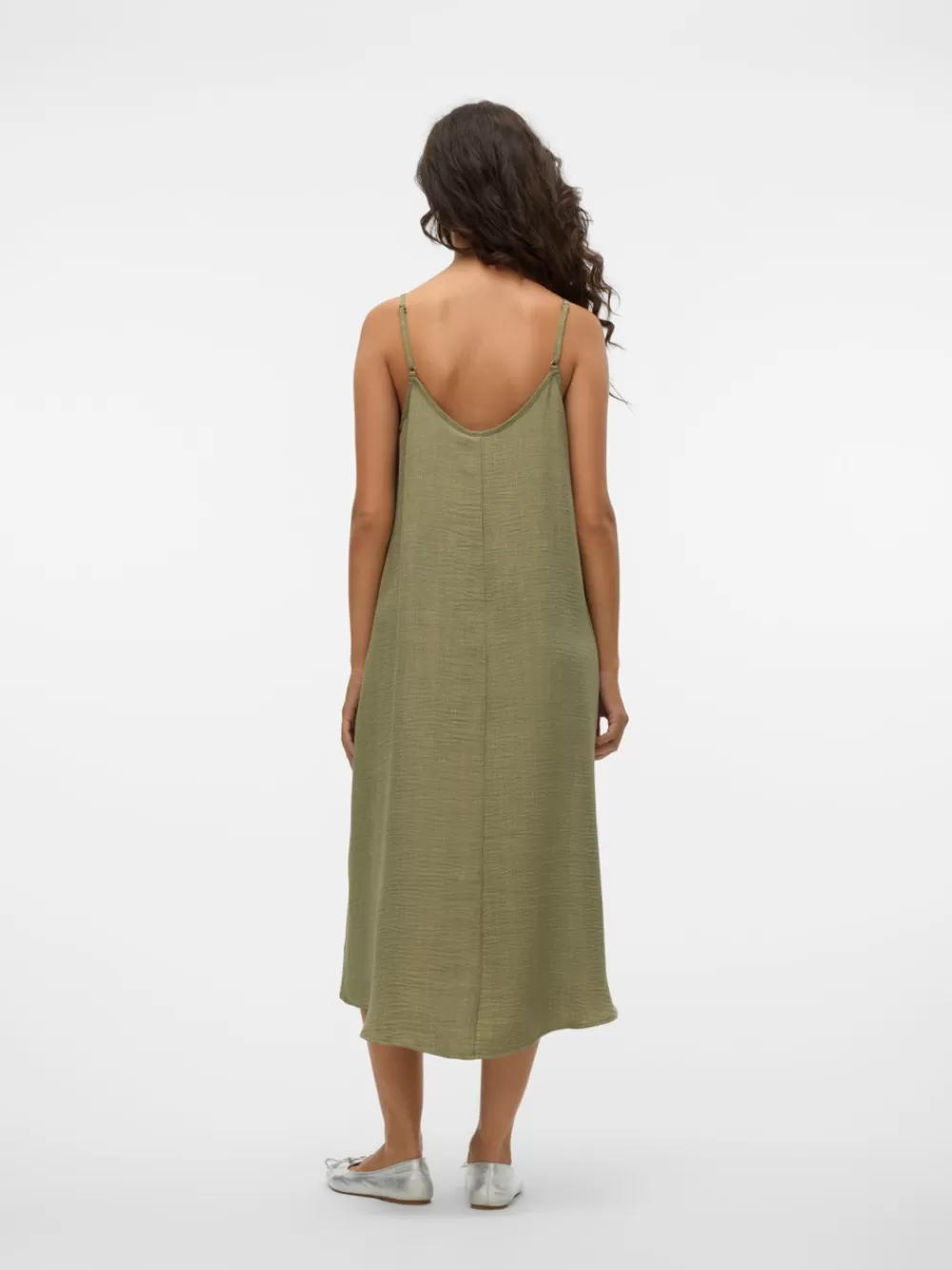 VERO MODA VMMELANEY Midimekko Laurel Wreath Store