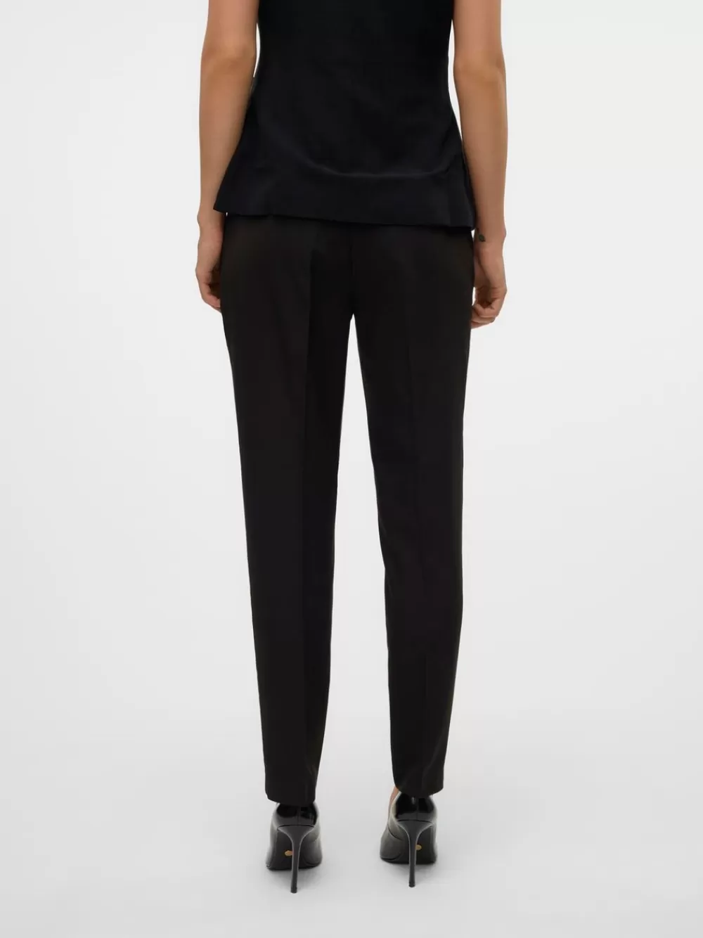 VERO MODA VMNILA Suorat housut Black Online