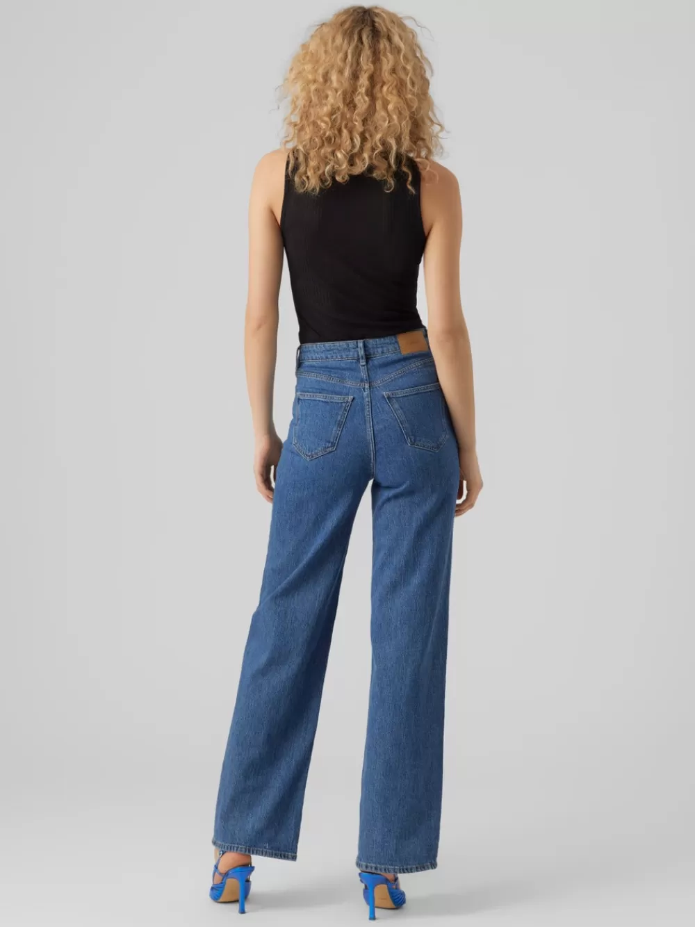VERO MODA VMREBECCA Erittäin korkea vyötärö Regular fit Farkut Medium Blue Denim Best