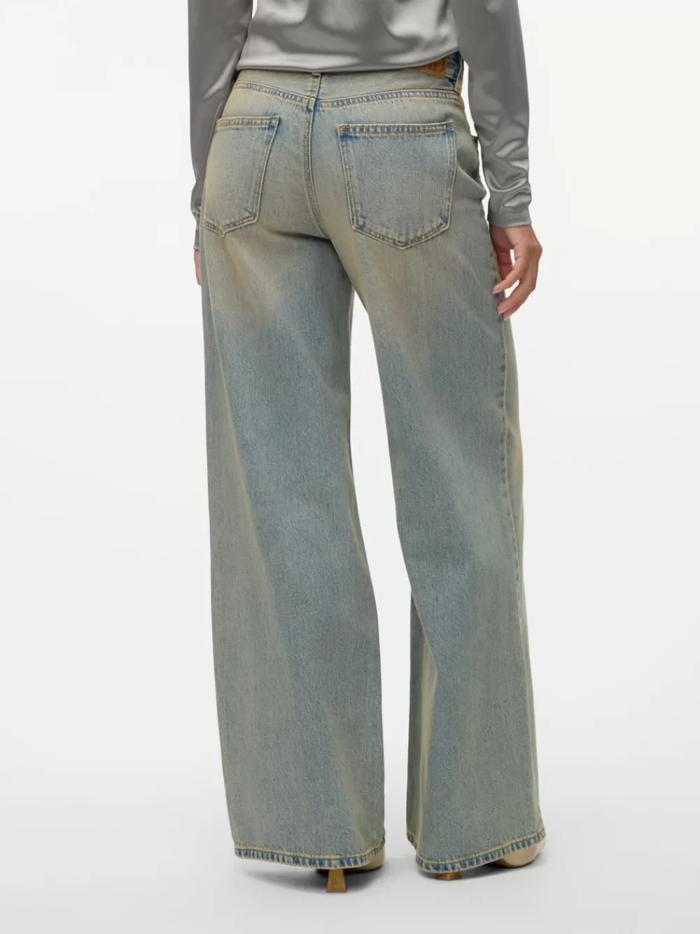 VERO MODA VMREMY Normaali vyötärö Wide leg fit Farkut Medium Blue Denim Hot