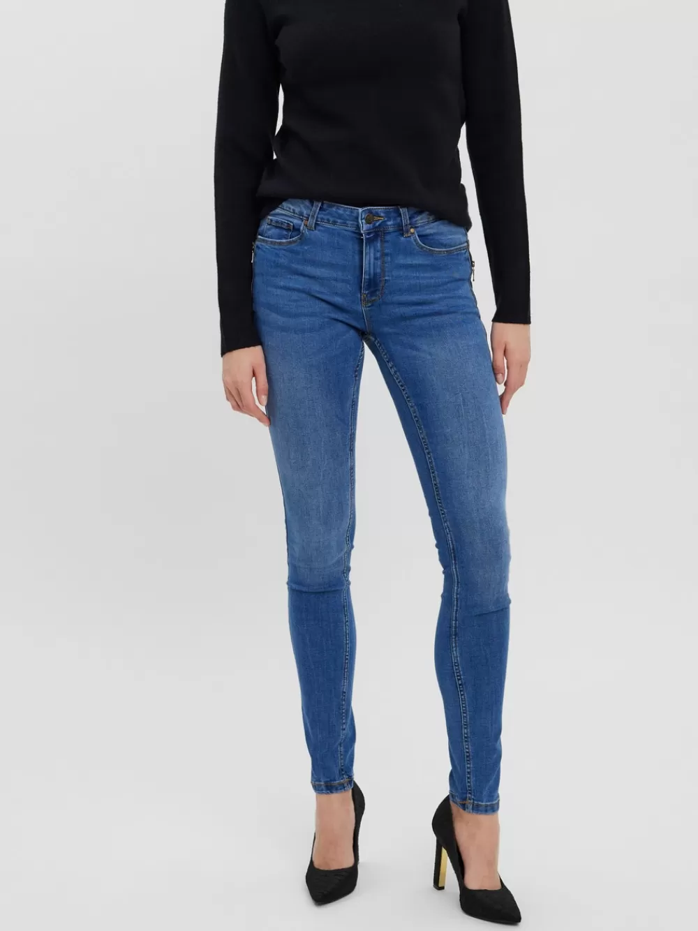 VERO MODA VMSEVEN Normaali vyötärö Slim fit Farkut Medium Blue Denim Cheap