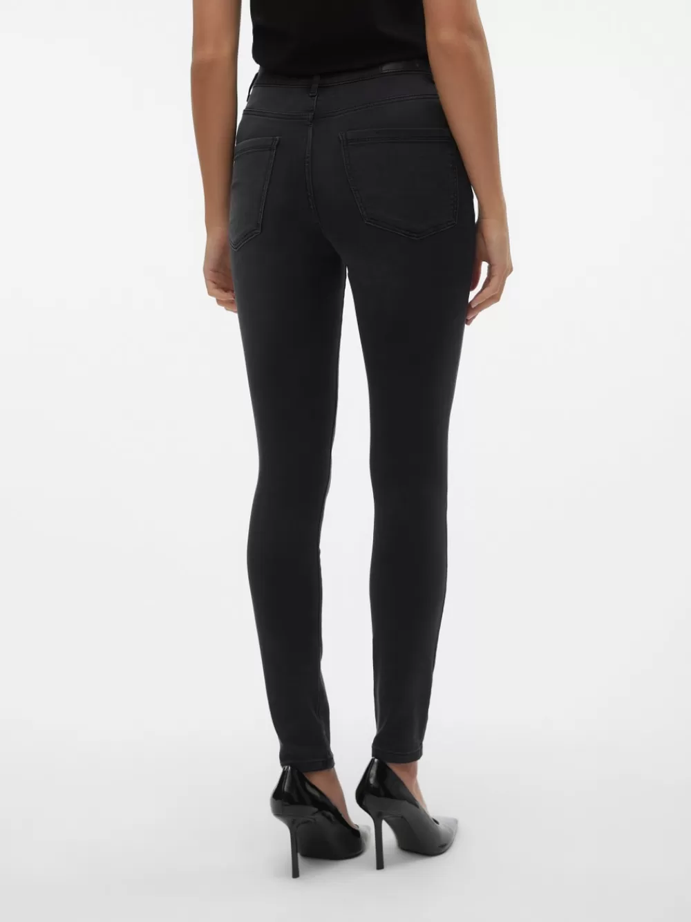 VERO MODA VMSOPHIA Korkea vyötärö Slim fit Farkut Black Online