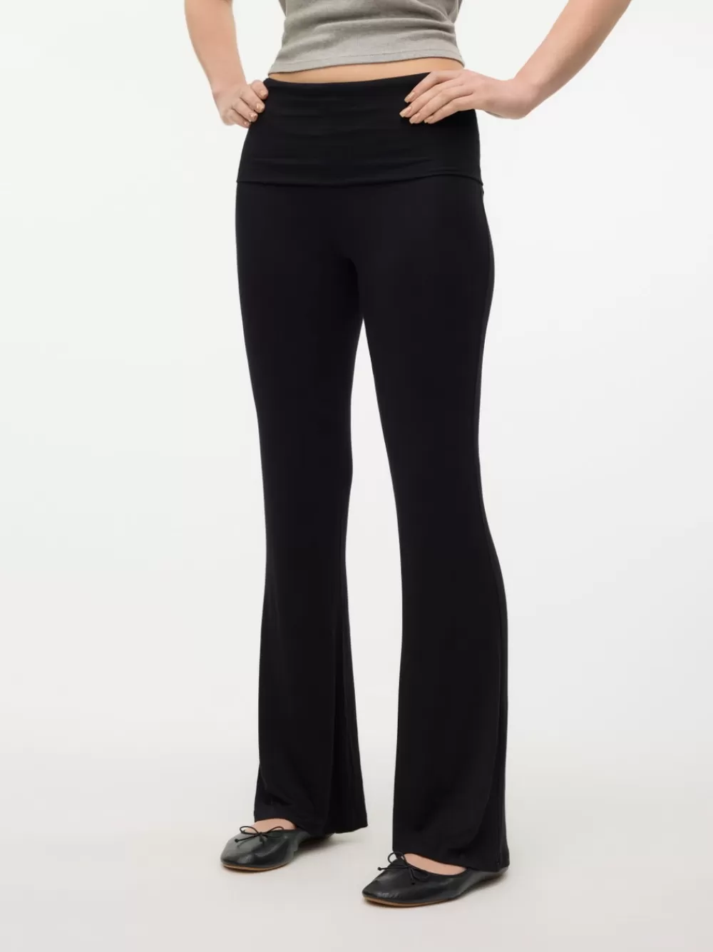 VERO MODA VMVANESSA Normaali vyötärö Housut Black Best